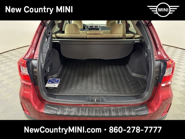 2017 Subaru Outback 2.5i Premium photo 19