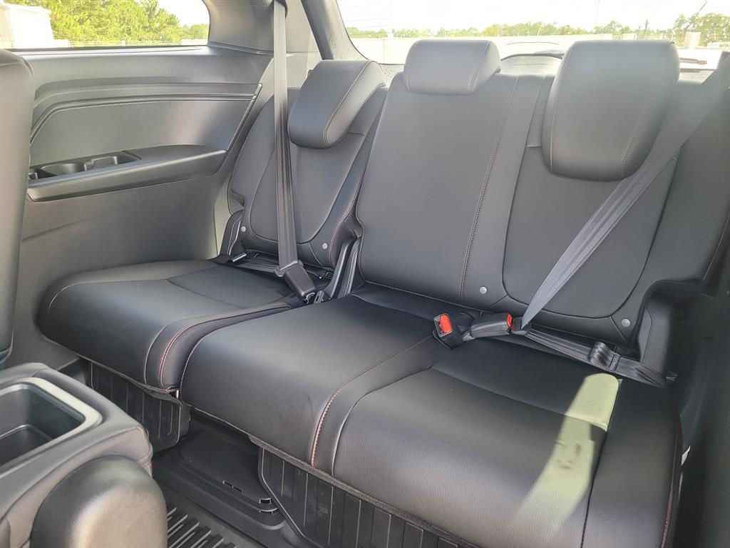 2026 Honda Odyssey photo 15