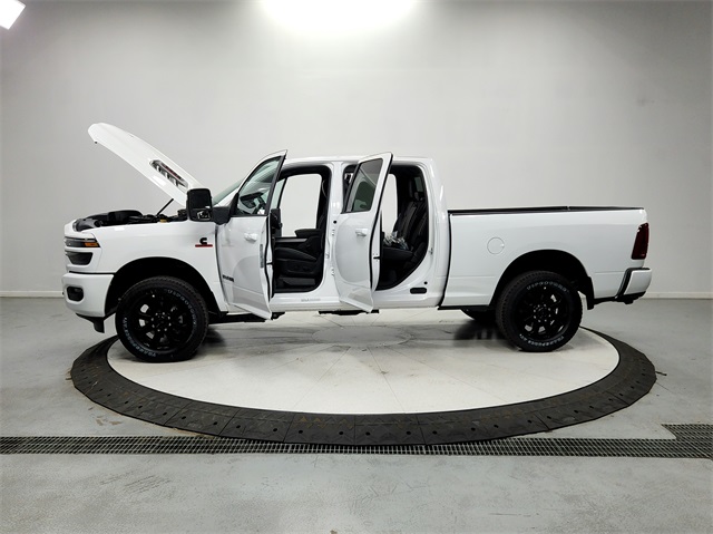 2025 Ram 3500 Laramie photo 11