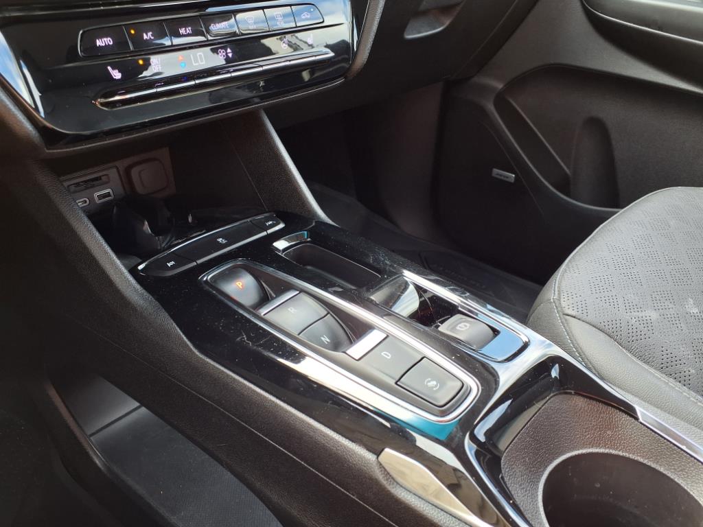 2023 Chevrolet Bolt EV 2LT photo 13