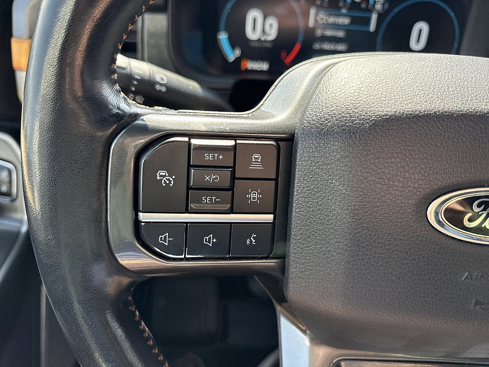 2022 Ford F-150 Tremor photo 25