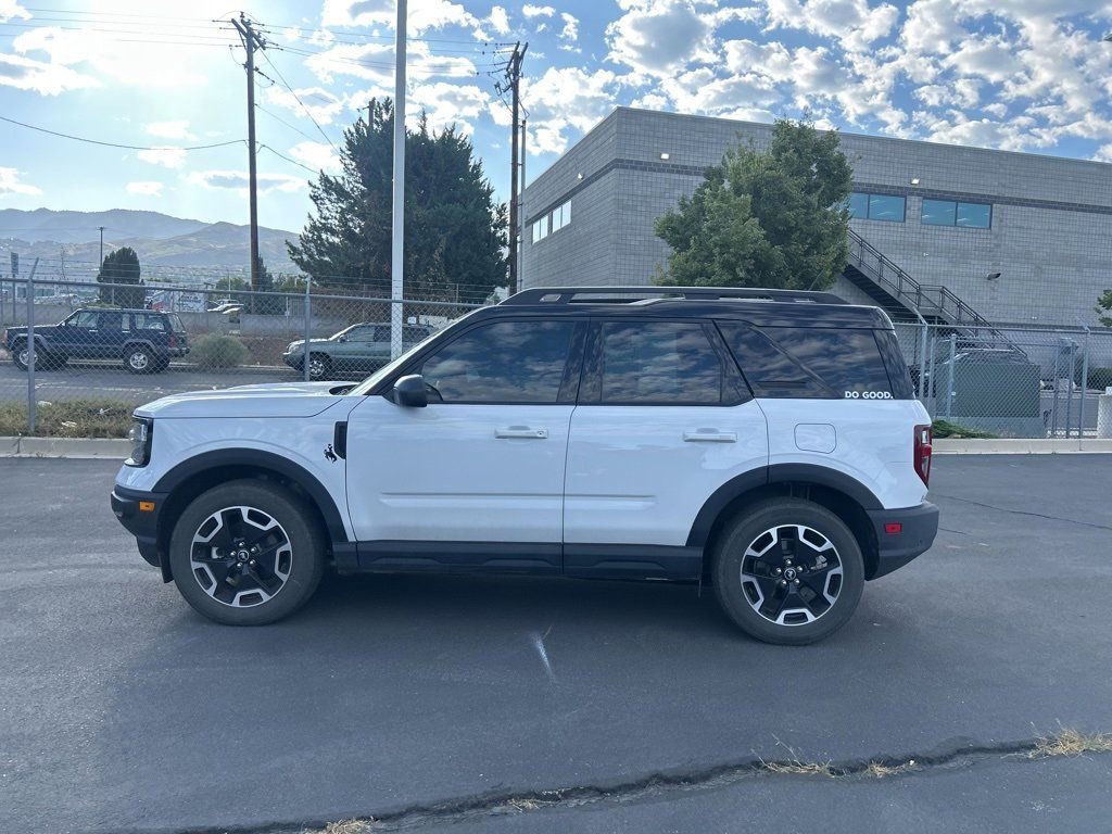 2023 Ford Bronco Sport Outer Banks photo 3