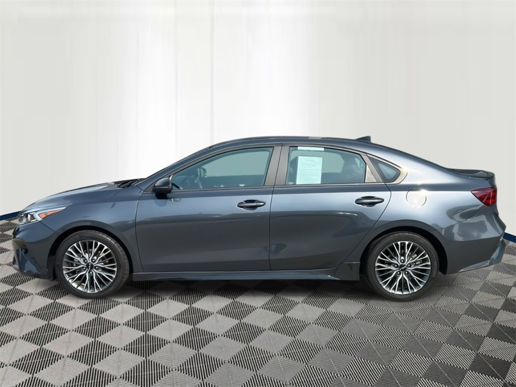 Used 2022 Kia FORTE GT-Line with VIN 3KPF54AD2NE485387 for sale in Eastpointe, MI