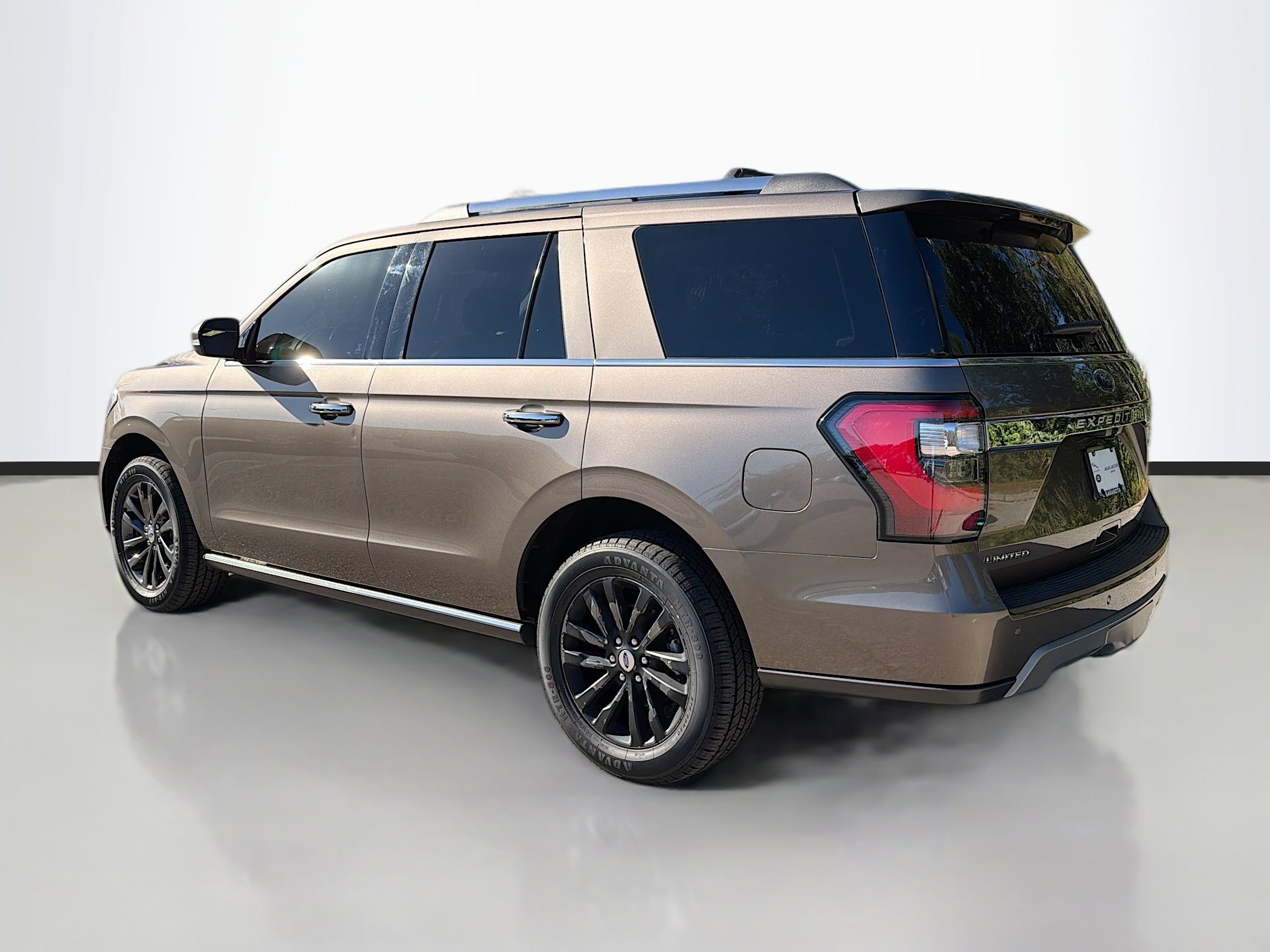 2019 Ford Expedition Limited photo 3