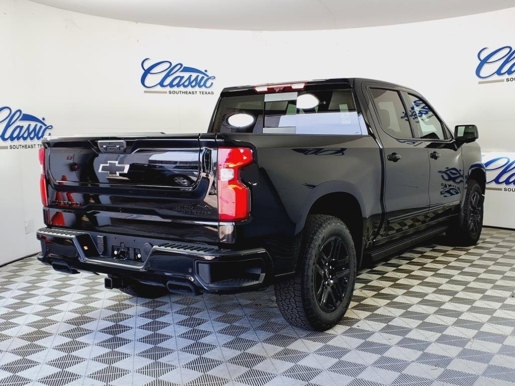 2025 Chevrolet Silverado 1500 High Country photo 25