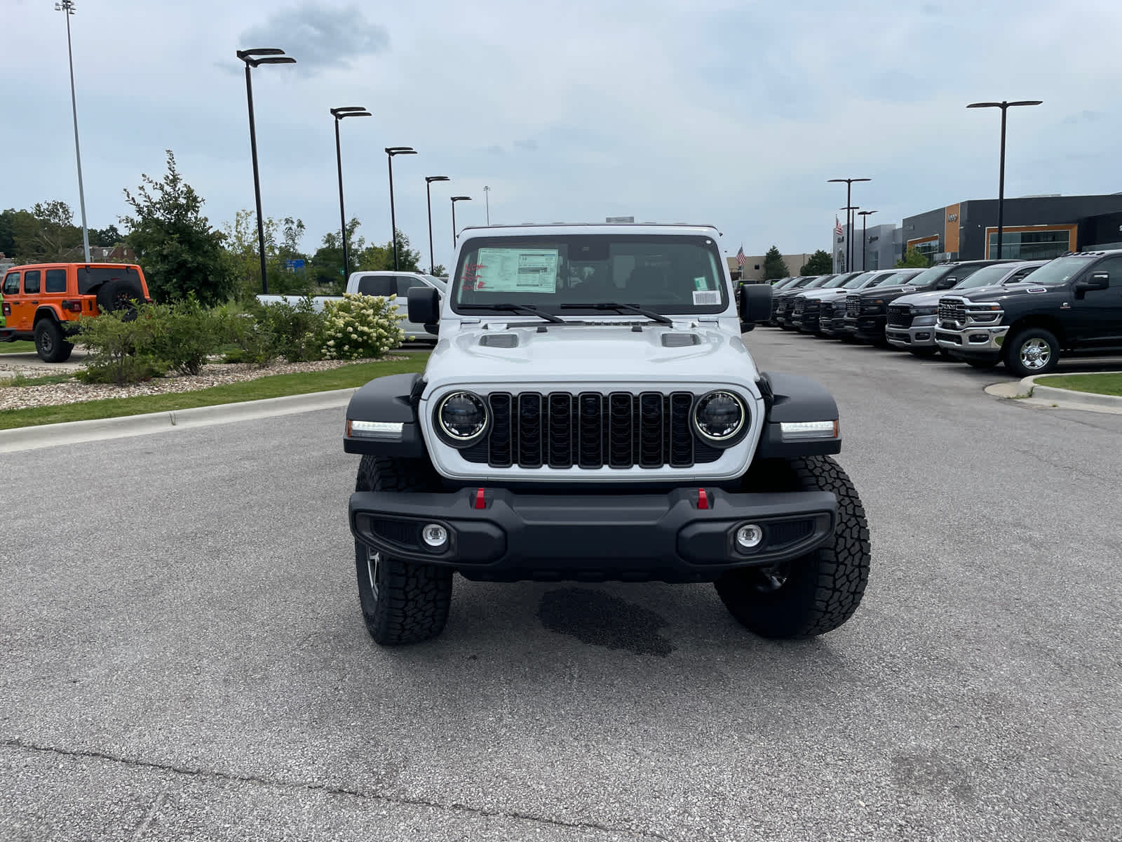 2025 Jeep Gladiator Rubicon photo 3