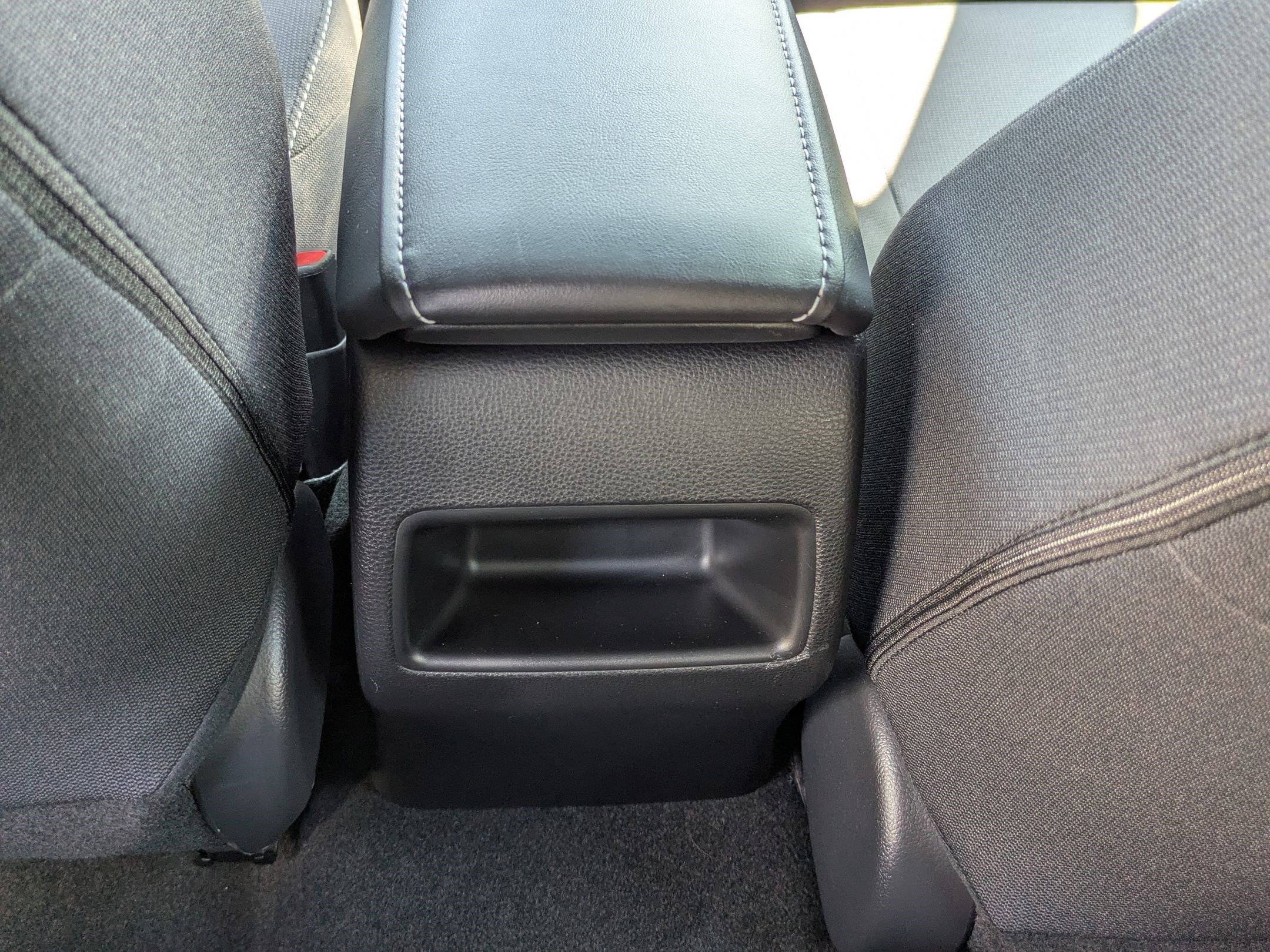 2022 Toyota Corolla SE photo 15