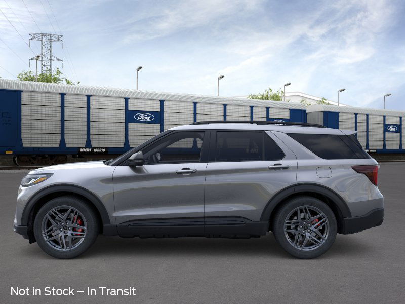 2025 Ford Explorer ST photo 24