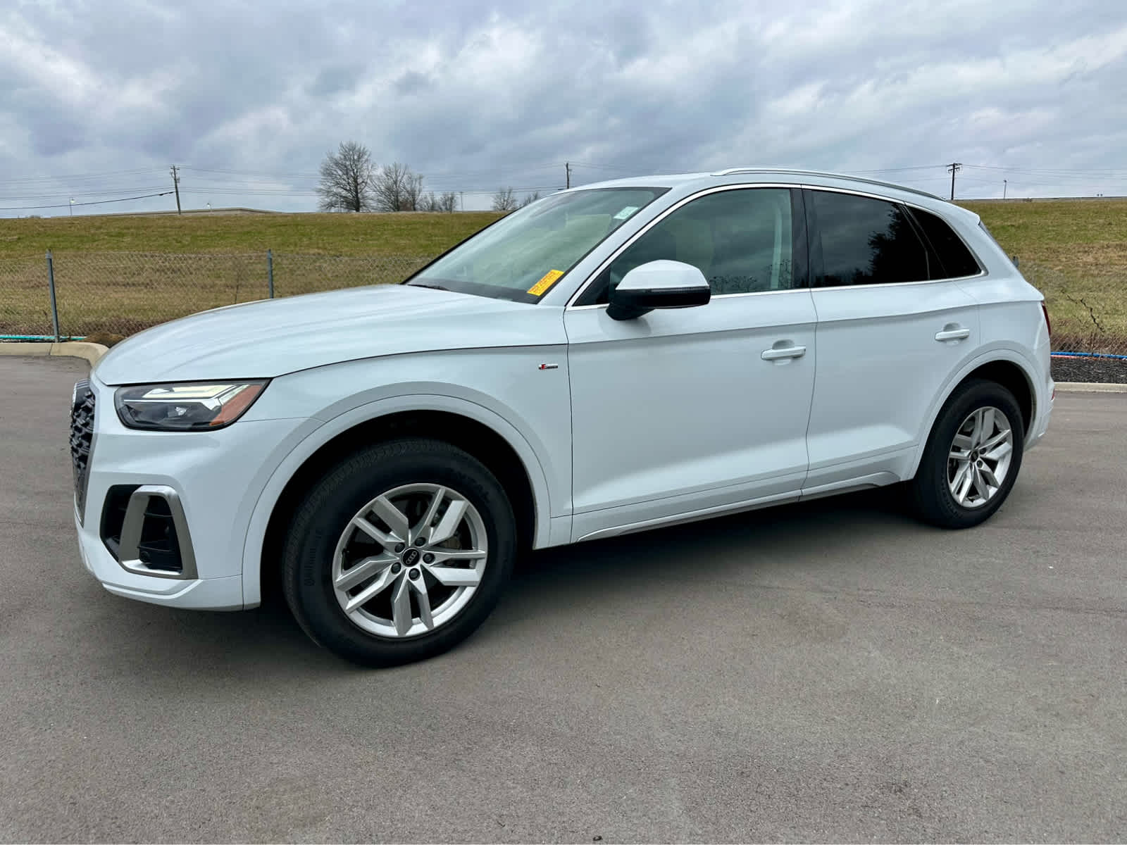 2022 Audi Q5 Premium's photo