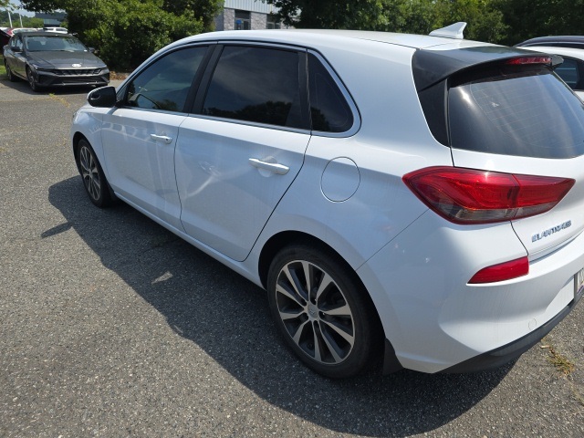 2018 Hyundai Elantra GT photo 4