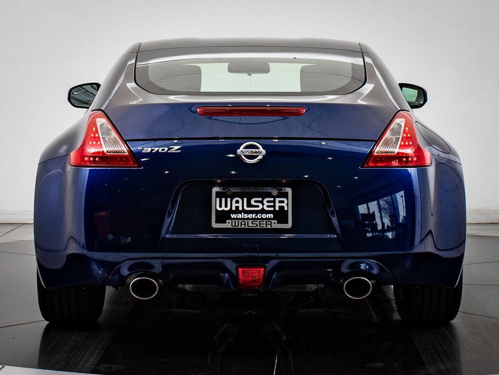 2017 Nissan 370Z Sport photo 7