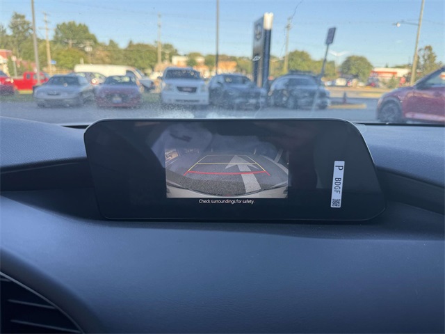 2025 Mazda Mazda3 2.5 s Preferred photo 8