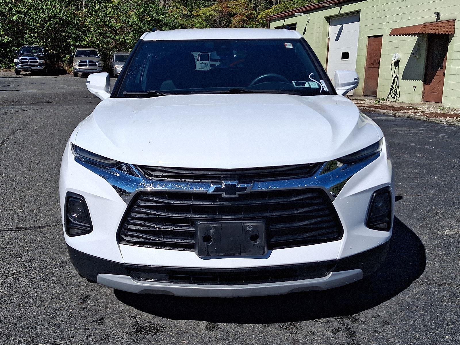 2022 Chevrolet Blazer 2LT photo 2