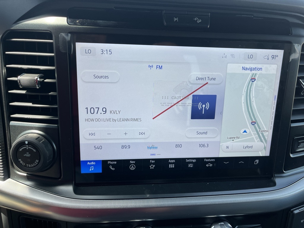 2025 Ford F-150 Lariat photo 11