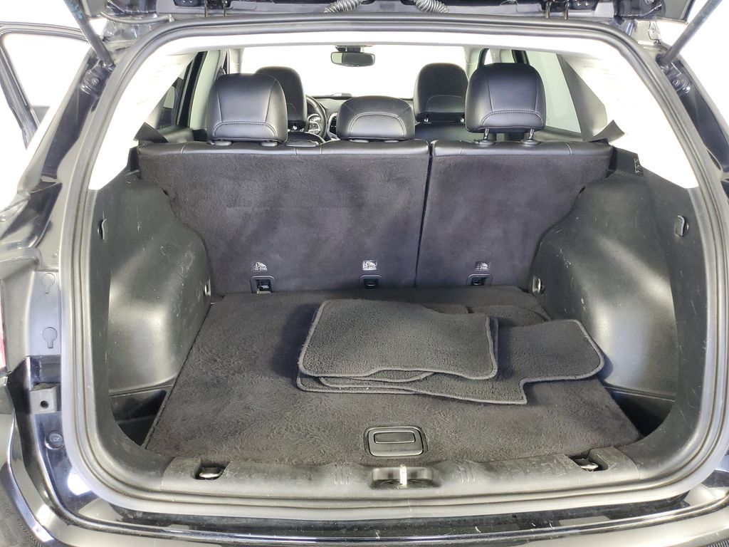 2018 Jeep Compass Latitude photo 31