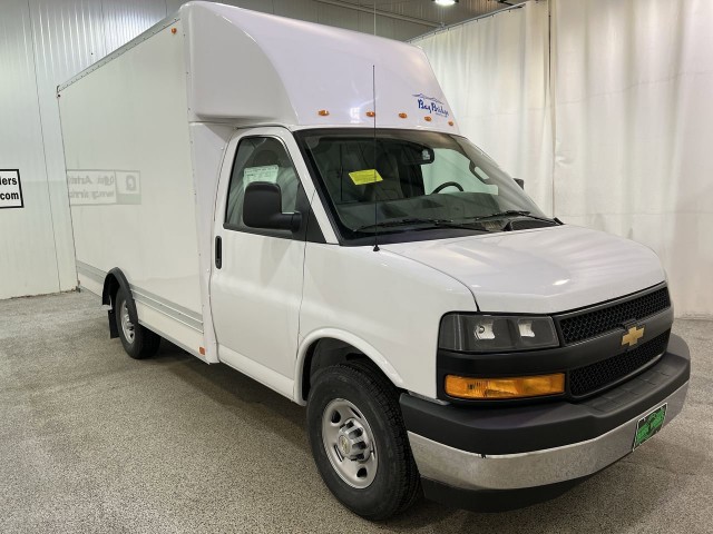 2024 Chevrolet Express Cutaway 3500 1WT