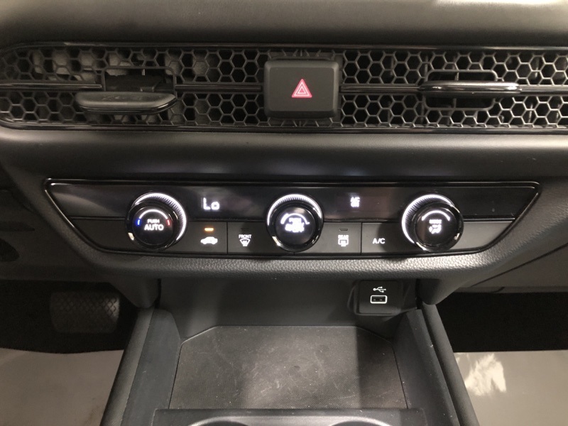 2023 Honda HR-V LX photo 27