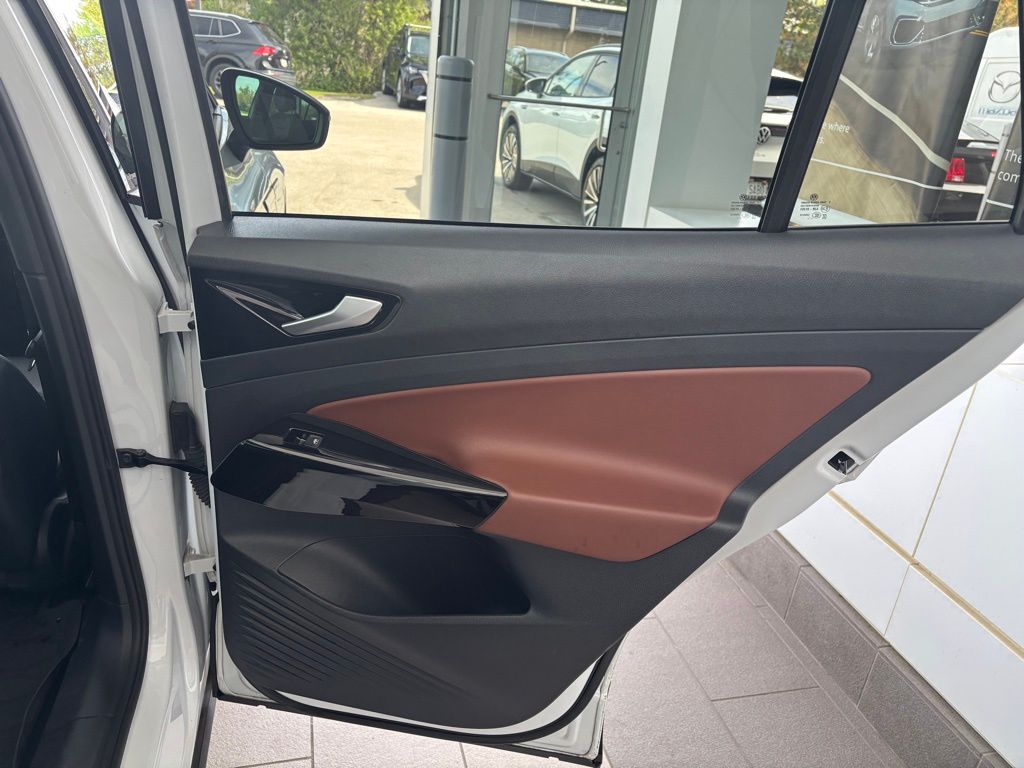 2021 Volkswagen ID.4 Pro S photo 13