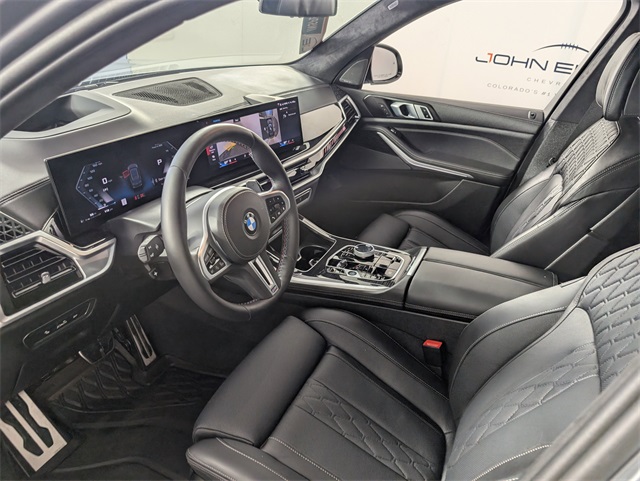 2025 Bmw X7 M60i photo 10