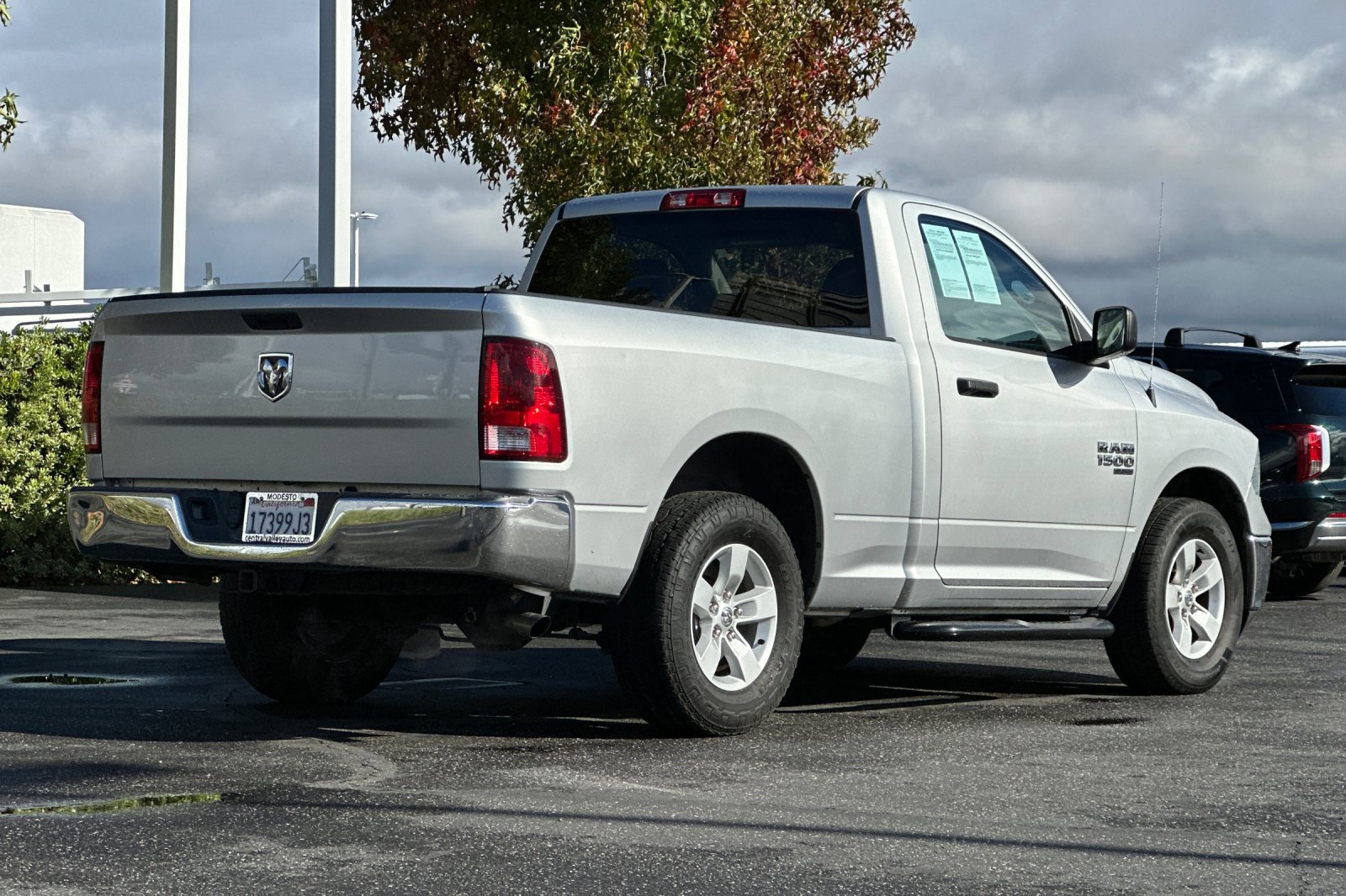 2019 Ram 1500 Classic Tradesman photo 4