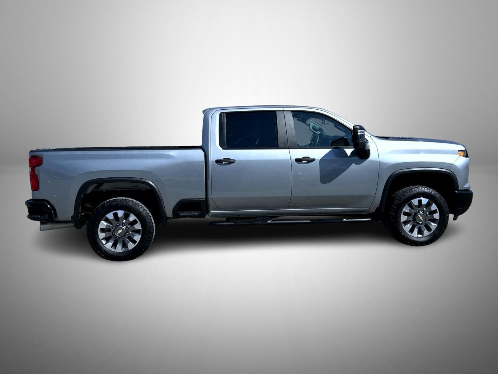 2024 Chevrolet Silverado 2500HD Custom photo 4