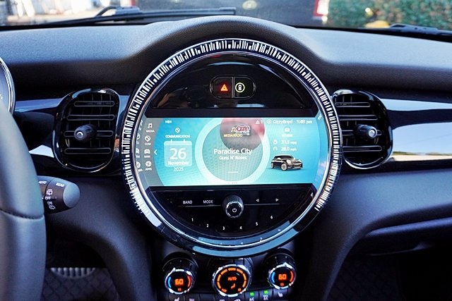 Used 2023 Silver MINI Base image 24