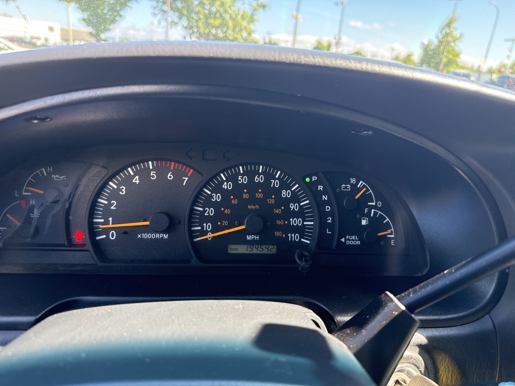 2004 Toyota Tundra SR5 photo 31