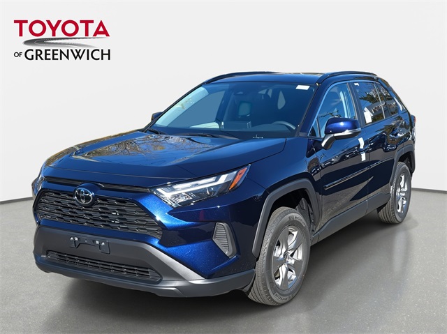 2025 Toyota RAV4 XLE's photo