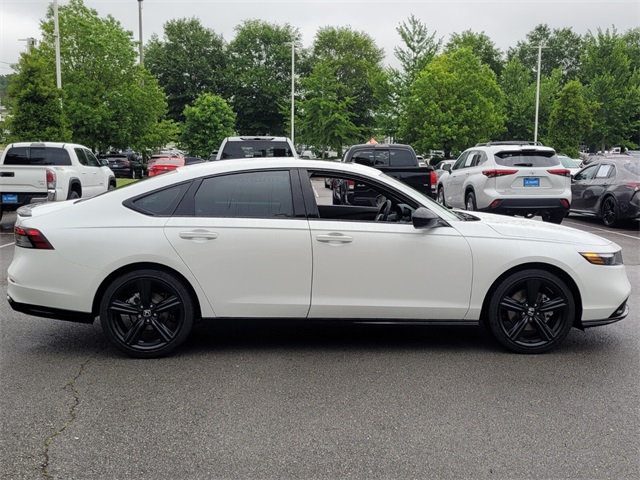 2025 Honda Accord Hybrid Sport-L photo 2