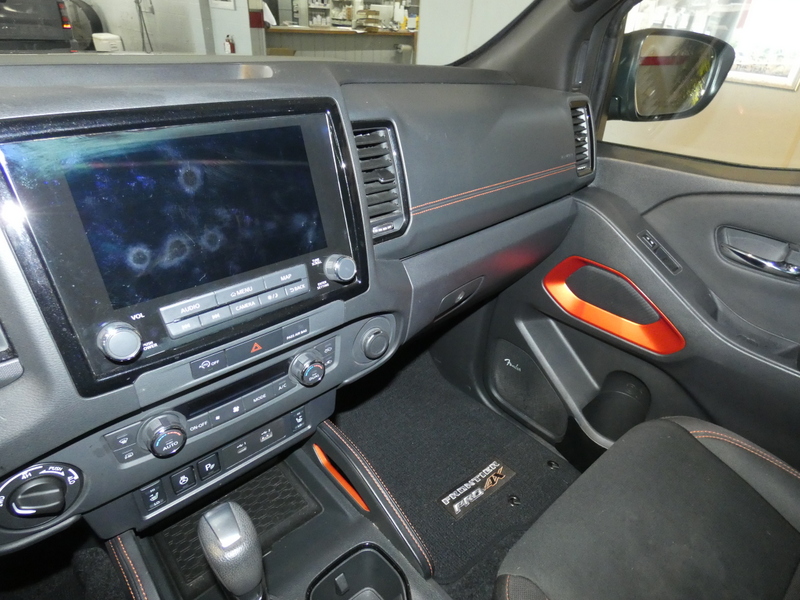 2023 Nissan Frontier Crew Cab PRO-4X photo 5