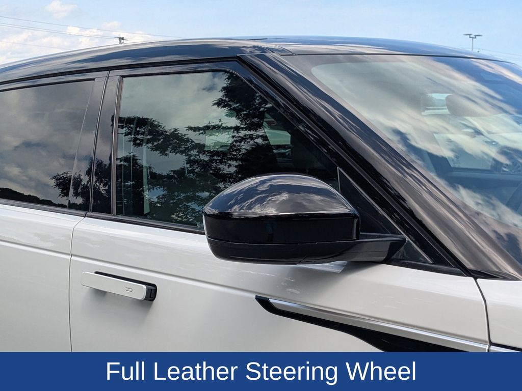 2023 Land Rover Range Rover Velar S photo 12