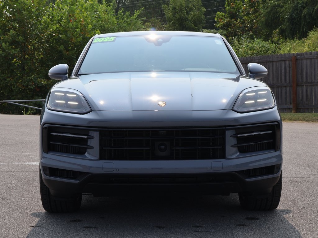 2025 Porsche Cayenne Coupe S photo 11
