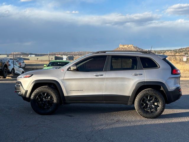 Used 2018 Jeep Cherokee Trailhawk with VIN 1C4PJMBXXJD571244 for sale in Castle Rock, CO