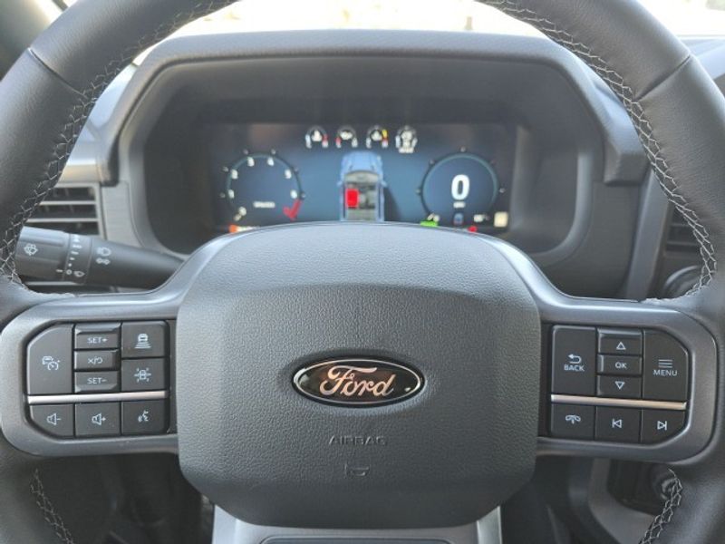2025 Ford F-150 XLT photo 15
