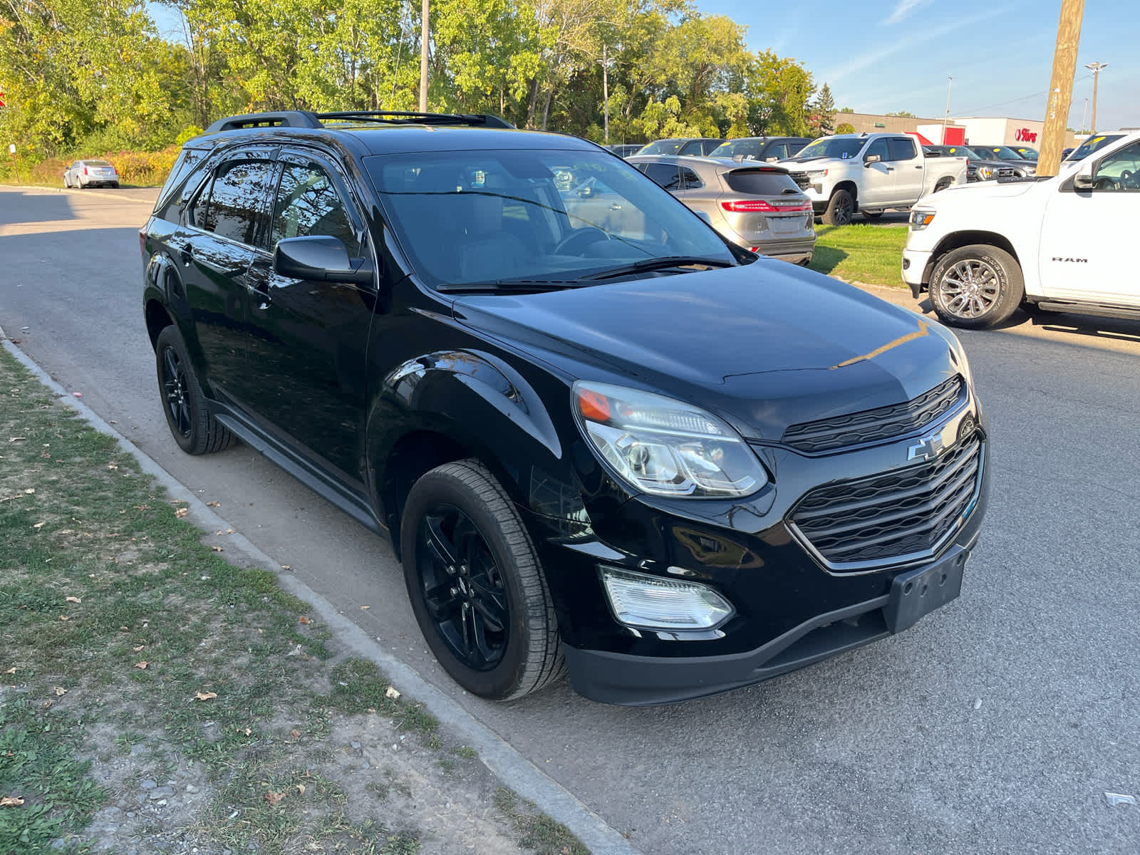 Used 2017 Chevrolet Equinox LT with VIN 2GNFLFEK8H6179803 for sale in Orchard Park, NY