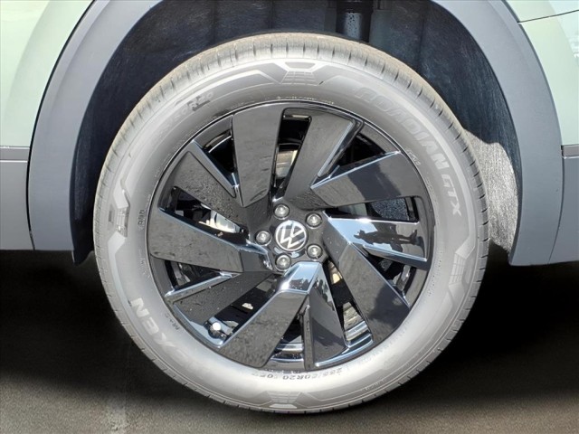 2026 Volkswagen Atlas SE Technology photo 9