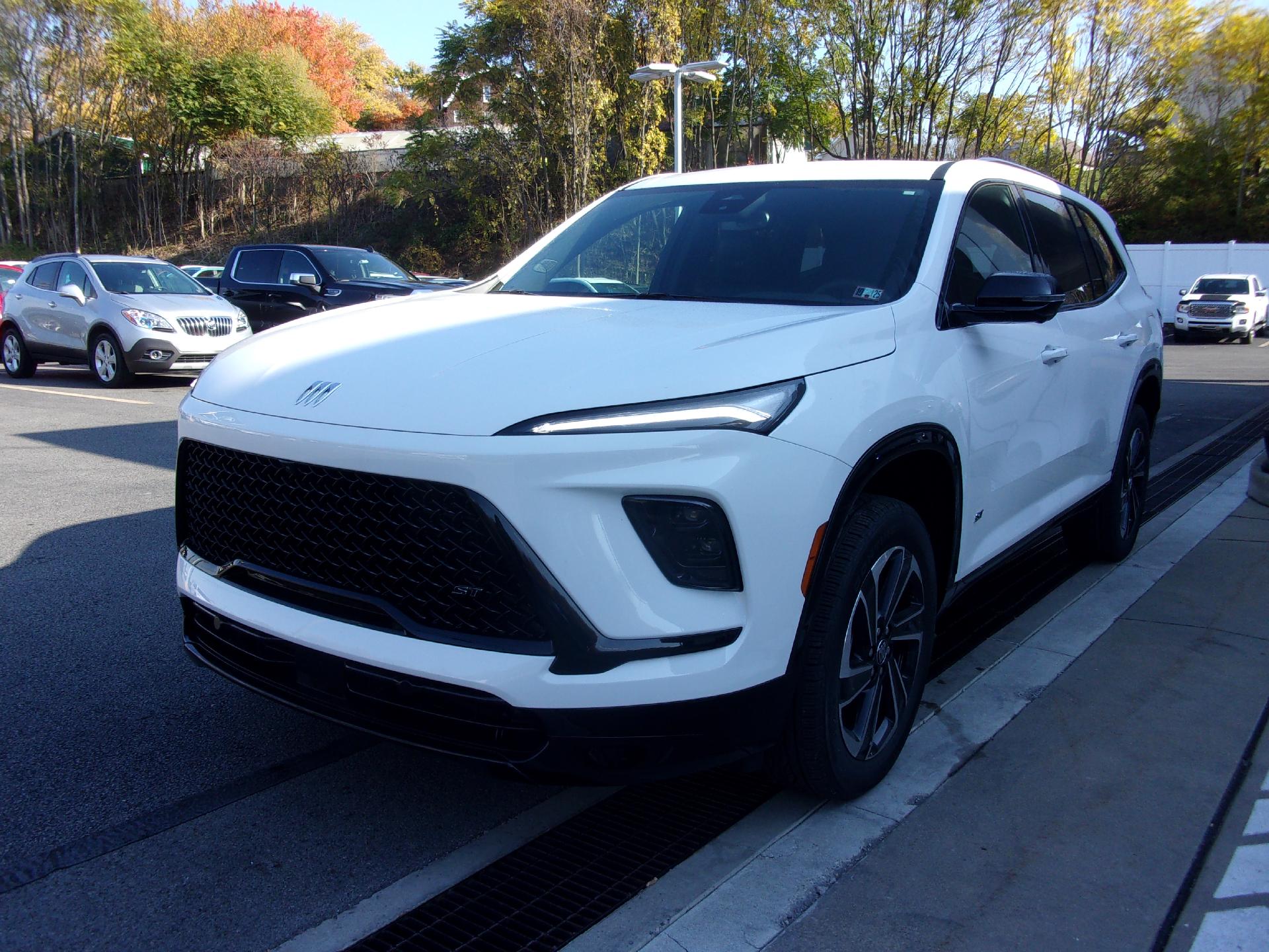 2026 Buick Enclave Sport Touring's photo