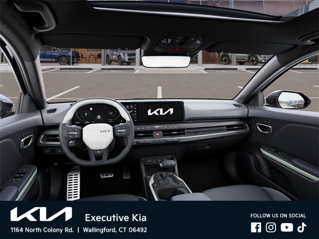2025 Kia K4 GT-Line Turbo photo 11