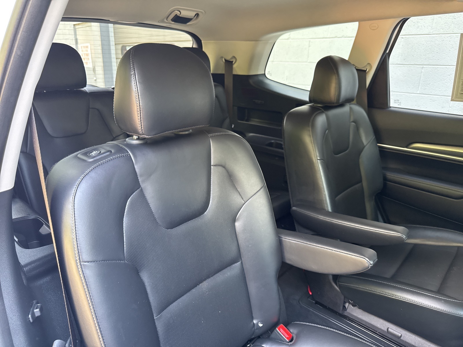 2021 Kia Telluride S photo 25