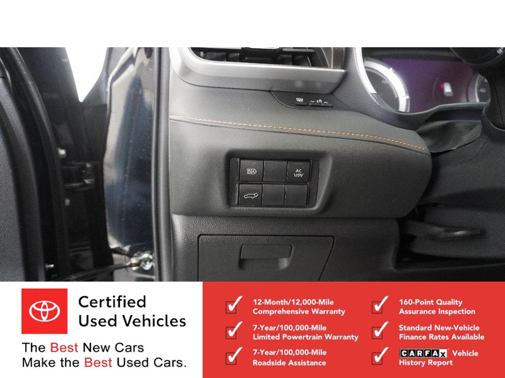 2023 Toyota Highlander Hybrid Bronze Edition photo 14