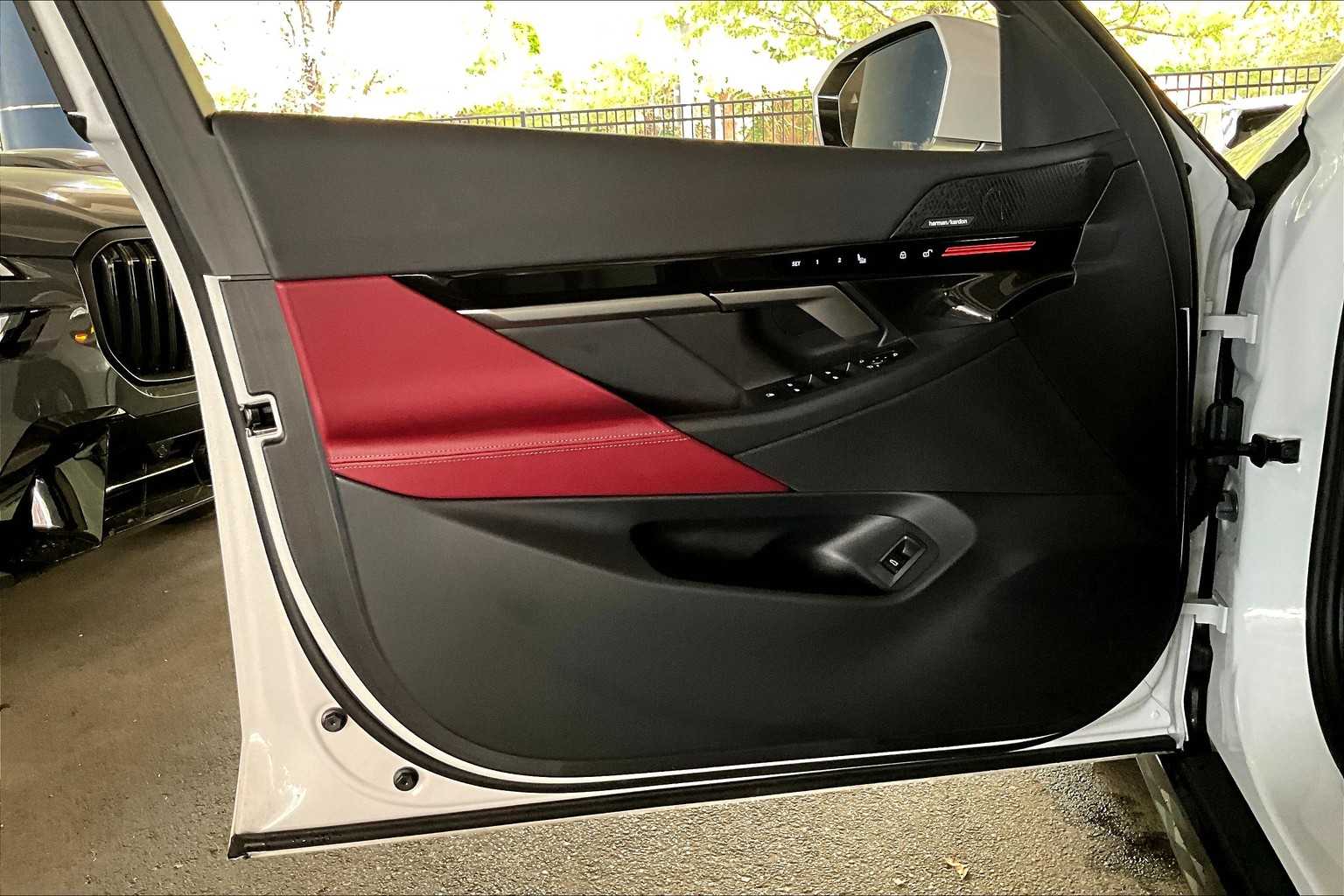 2025 Bmw 530i photo 21