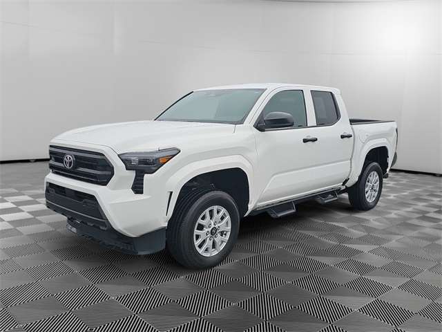 2024 Toyota Tacoma SR's photo