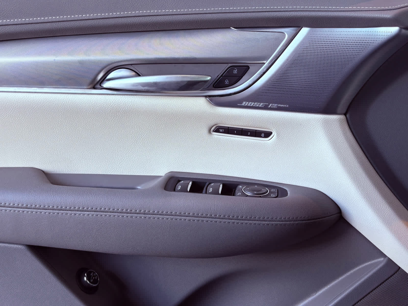2025 Cadillac XT5 Premium Luxury photo 16