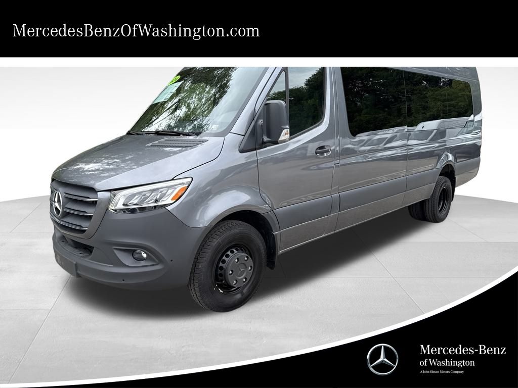 2024 Mercedes-Benz Sprinter Cargo Van Base's photo
