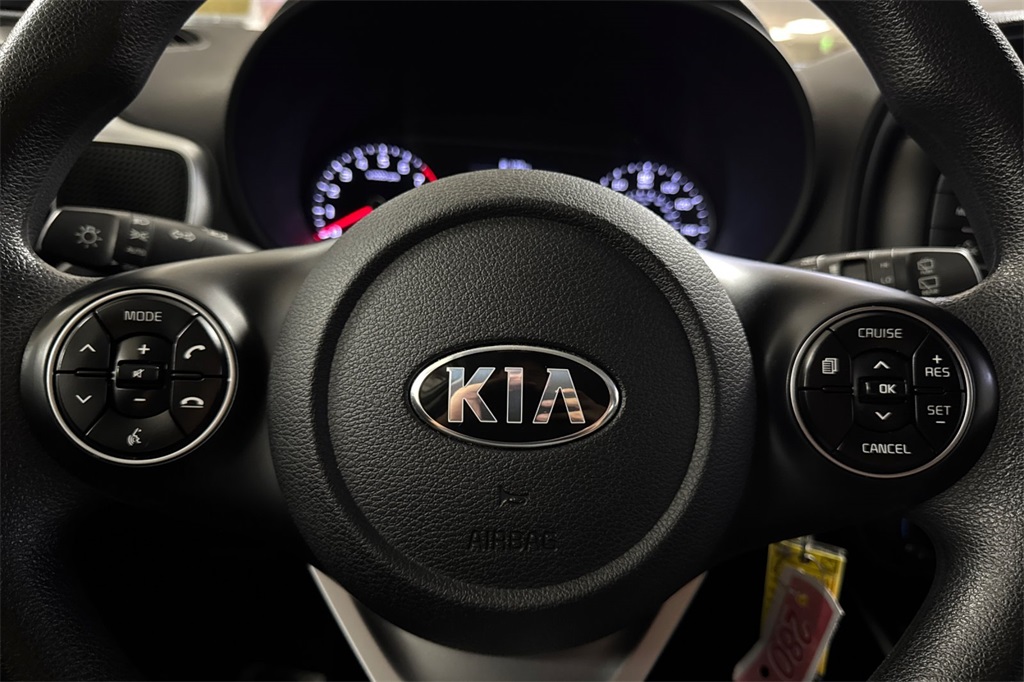 2020 Kia Soul LX photo 24