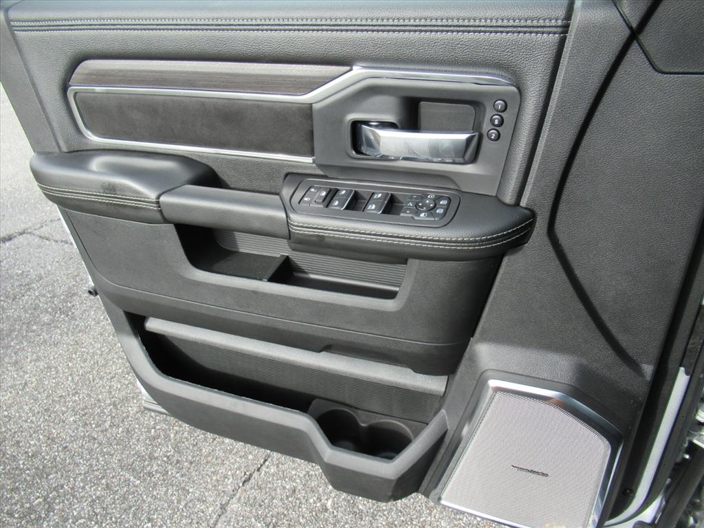 2026 Ram 2500 Laramie photo 29