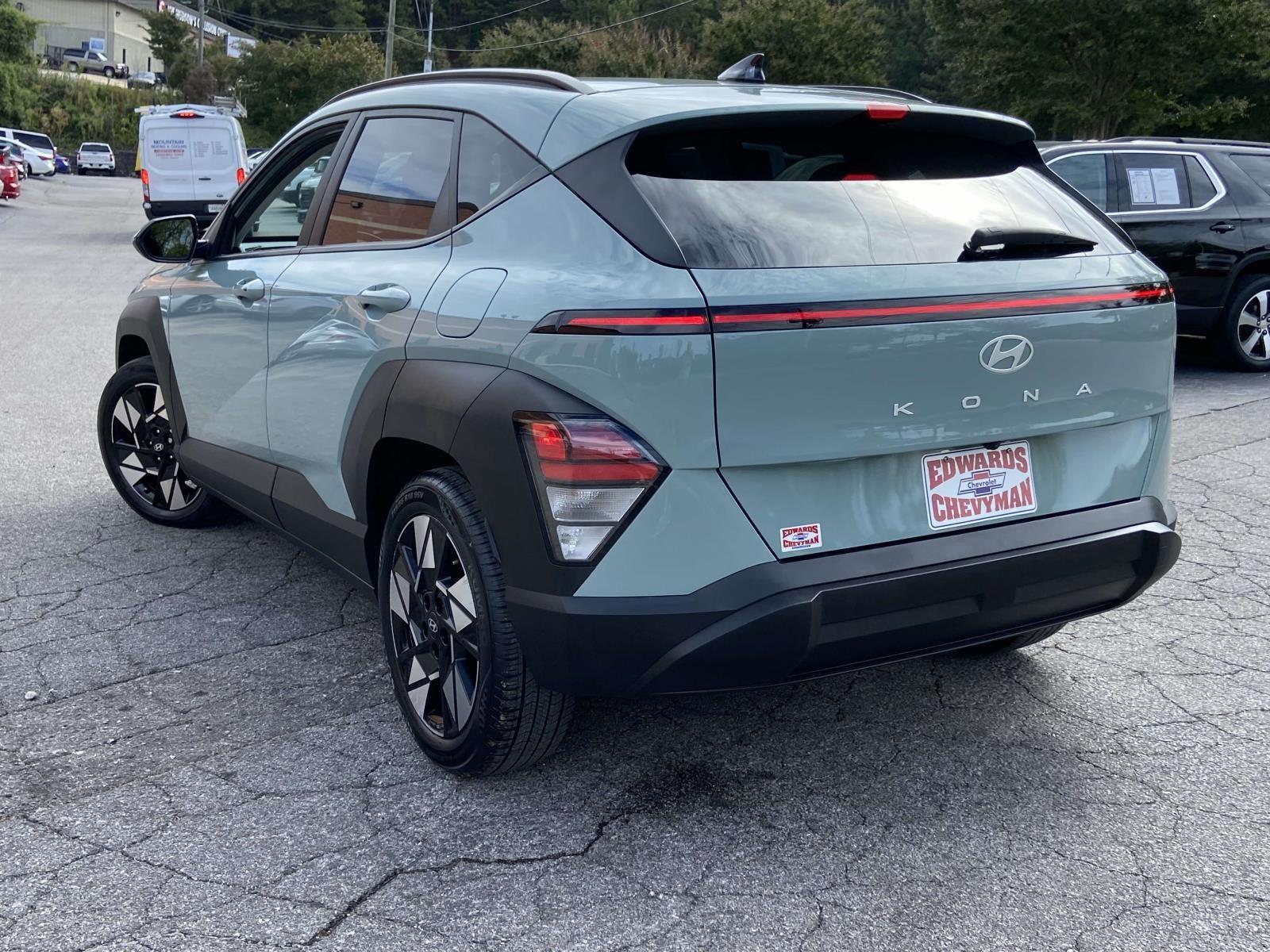 2024 Hyundai Kona SEL photo 22