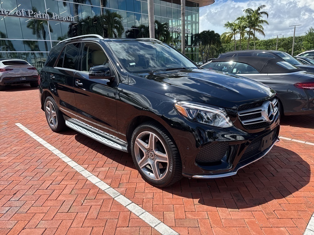 2018 Mercedes Benz GLE 350 4MATIC photo 2
