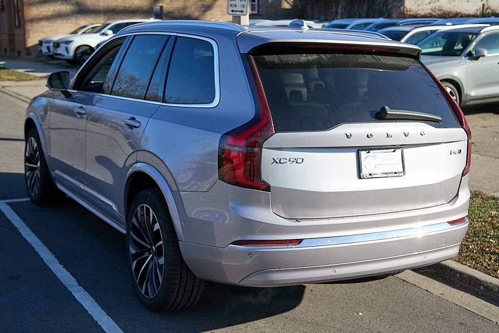 2026 VOLVO XC90 - Image 5