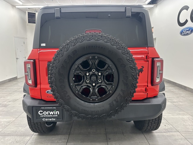 2023 Ford Bronco Wildtrak photo 3